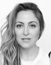 Dana Steingold headshot
