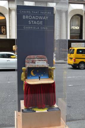 Gabriela Ong’s “Broadway Stage” encapsulates the inspiration she receives from live theater. Photo courtesy of Madison Avenue BID  