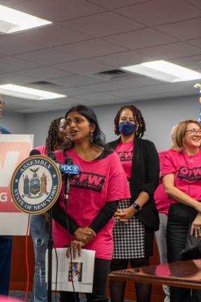 Saru Jayaraman, the president of One Fair Wage and the director of the Food Labor Research Center at UC Berkeley speaking at the press conference on Oct.27, 2023. (Priyanka Rajput)