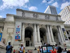 Entrance to the main branch of the New York Public Library on Fifth Avenue between 42nd and 40th streets.