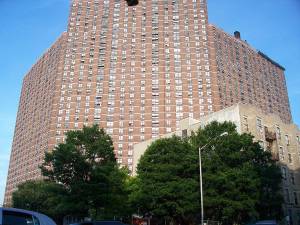 A new Legionnaire’s probe is underway at 3333 Broadway in Harlem. It follows a deadly local outbreak of the disease that sickened 114 people and killed seven in Harlem last summer.