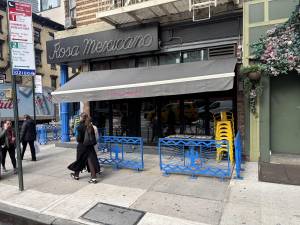 Rosa Mexicano has a “no coins” policy when doling out change to customers. One customer objected when a waitress wanted to pocket an extra 50 cents the customer was owed. When the customer complained on social media, it triggered a local uproar.