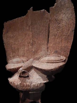 A towering Tsesah crest from the Grassfields region of Cameroon (Bamileke peoples, 18th century) acquired in 2017 by the Metropolitan Museum of Art. Photo: Adel Gorgy