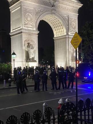 Police in riot gear in Washington Square Park, June 5. Photo: Photo: Erika Sumner