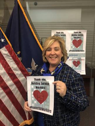 Assembly Member Rebecca Seawright thanking essential building workers, May 5, 2020.