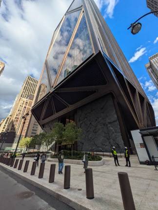 270 Park Ave. on the Madison Avenue side, home of JPMorganChase headquarters.