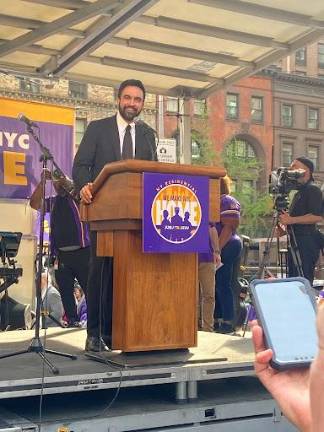 Mayor Zohran Mamdani addresses union members at 32BJ SEIU vote on April 15, when those in attendance authorized bargaining committee to OK call for a strike.