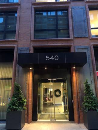 The body of Jaclyn Elmquist was discovered in a garbage chute inside 540 W. 28th St. a luxury apartment building not far from the Highline in Chelsea. Photo: Keith J. Kelly