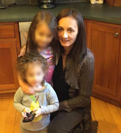 Catherine Youssef Kassenoff, who was involved in a bitter divorce with her husband said she was taking her own life on May 27 because she was heartbroken that she was blocked by NY Family Court from spending time with her three daughters. Photo: Facebook