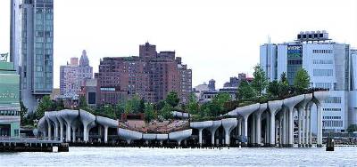 <b>The Little Island on the West Side of Manhattan, built on what were once abandoned piers, offers stunning views and scenic walking paths for free. </b>Photo: Dr. Bernd Gross, Wikimedia Commons