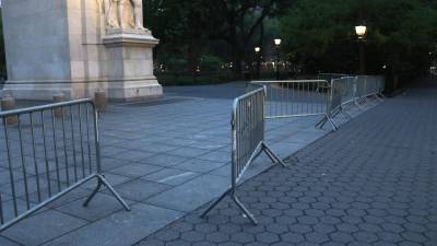 After a Community Board 2 Parks and Waterfront Committee meeting in early May, it became clear that there was widespread disdain for Washington Square Park’s current police barricades.