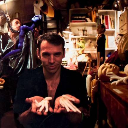 A native of San Francisco, Basil Twist is the sole American to graduate from the École Supérieure Nationale des Arts de la Marionnette in Charleville-Mezieres, France. Basil’s showmanship was spotlighted at the Jim Henson International Festival of Puppetry in New York with his award-winning “The Araneidae Show.”