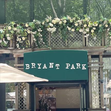 The popular Bryant Park Grill is refusing to vacate the premises after its April 30 lease expired. The corporation that owns the property wants to boot the Grill and replace it one run by celebrity chef Jean-Georges Vongerichten