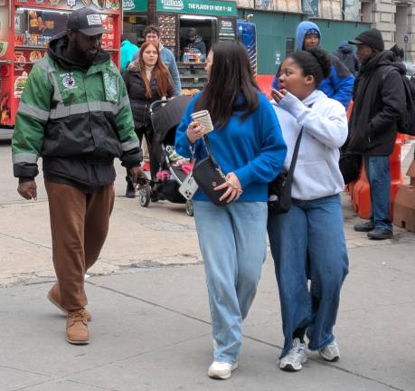 “Ticket agent” offers two women “assistance” near Bowling Green. March 2025.
