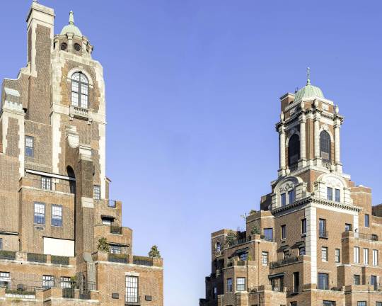Like giant hill towns in the sky: 770 and 778 Park Avenue, 2018. Photo: Rob Stephenson, courtesy of the photographer