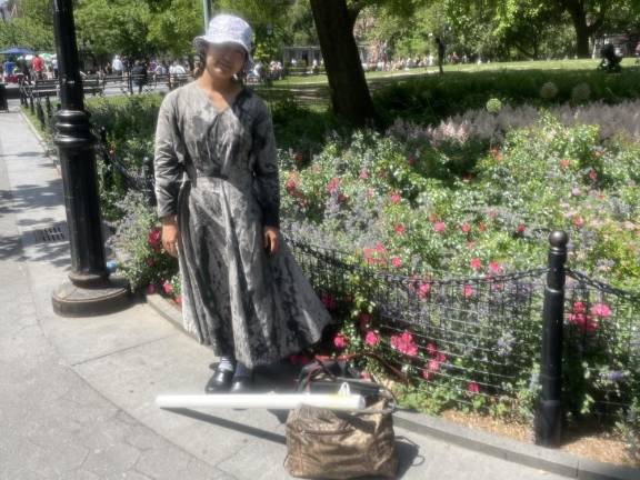 Kanami Kusajima in Washington Square Park. Photo: Gabriel Vasconcellos