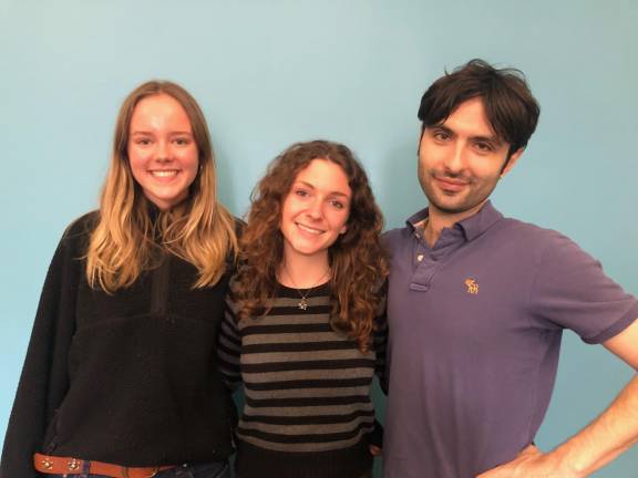 Actors/producers Coralie Bradnam (l) and Sinead Hogan (c) with director Matthew Danger Lippman (r), who calls their collaborative effort, “Dolores,” funny, sad, and uncomfortable.