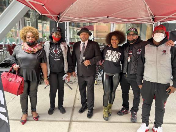 Turning out for Jomo Williams (center, with mic) at a rally on Saturday, October 23, 2021. Photo: Agha Haider Raza