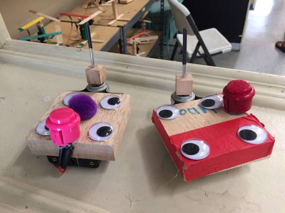 The Brooklyn Robot Foundry teaches young children robotics, engineering, program, design and circuity by building projects ranging from cars to puppets. Photo: Ariana Reichler