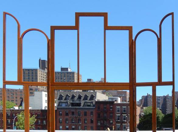 Kris Martin's sculpture &quot;Altar,&quot; part of &quot;Panorama&quot; at the High Line. Photo by Adel Gorgy