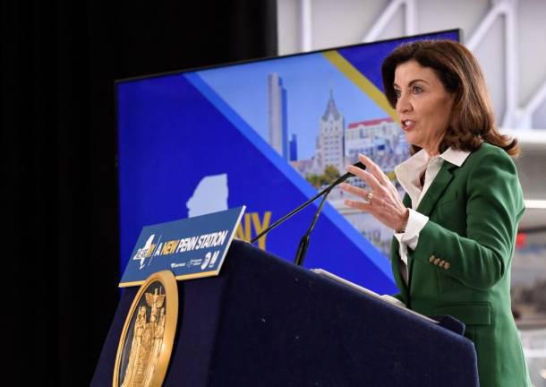 Governor Kathy Hochul at Moynihan Train Hall on June 9, 2022 to announce the solicitation of proposals to renovate Penn Station. Photo: Marc A. Hermann / MTA