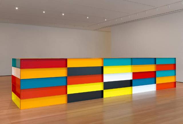 Donald Judd. Untitled. 1991. Enameled aluminum, 59″ × 24′ 7 1/4″ × 65″ (150 × 750 × 165 cm). The Museum of Modern Art, New York. Bequest of Richard S. Zeisler and gift of Abby Aldrich Rockefeller (both by exchange) and gift of Kathy Fuld, Agnes Gund, Patricia Cisneros, Doris Fisher, Mimi Haas, Marie-Josée and Henry R. Kravis, and Emily Spiegel. © 2019 Judd Foundation/Artists Rights Society (ARS), New York.