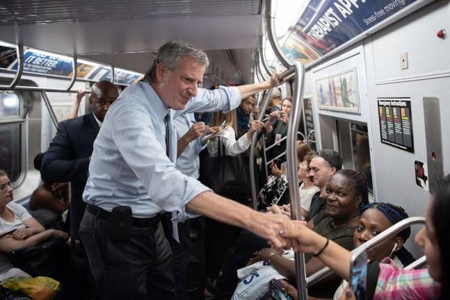 Mayor Bill de Blasio rode the L train to Brooklyn on Aug. 21, 2018 to hold a press conference regarding the L train shutdown mitigation plan. Michael Appleton/Mayoral Photography Office