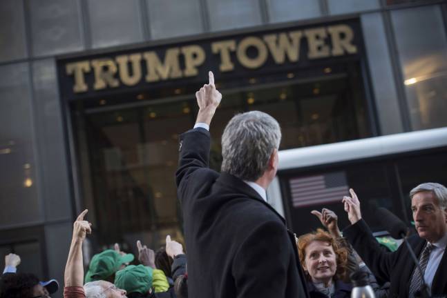 Mayor Bill de Blasio outside Trump Tower on November 21st. Amid a growing lead-paint scandal at the city's public housing, he heads to Iowa next month in a quest for national attention. Photo: Ed Reed / Mayoral Photo Office, via flickr