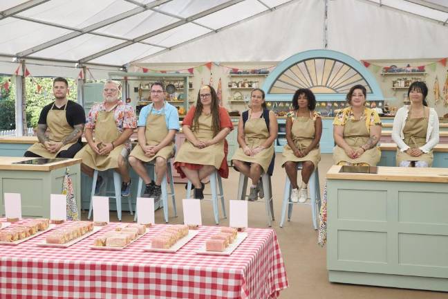 <b>Reyes and her fellow contestants on </b><i><b>The Great American Baking Show.</b></i>