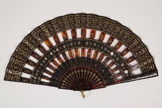 J. Duvelleroy, fan, circa 1860, gift of Barbara T. Eisendrath. Photo: Eileen Costa