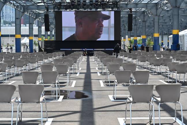 At the opening of the 2021 Tribeca Festival at Pier 76 Park in New York City. Photo: Kevin P. Coughlin / Office of Governor Andrew M. Cuomo