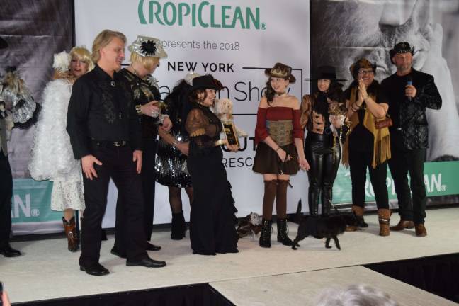 Best in show presentation, including (from left to right) Greg Oehler, Joanna Colon (holding award), Mason, Elizabeth Colon, Ada Nieves and Harrison Forbes. Photo: Chris Dastoor