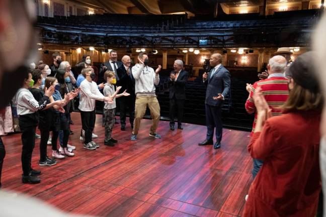 Mayor Eric Adams greets cast members at the reopening of the Broadway musical “The Music Man” at the Winter Garden Theatre, February 10, 2022. Photo: Ed Reed/Mayoral Photography Office.