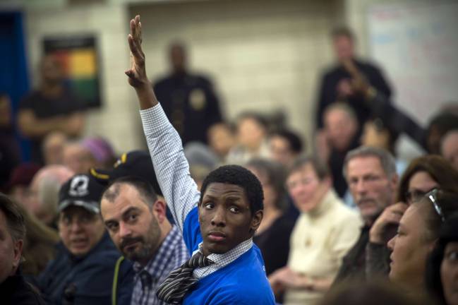 Residents wait to ask questions at the town hall. Photo: Ed Reed/Mayoral Photo Office