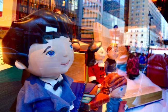 Macy's theme: "The Perfect Gift Brings People Together."