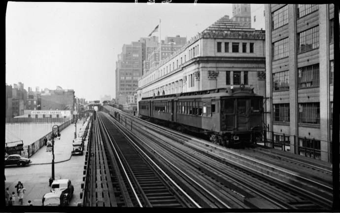 The 9th Avenue El as seen from 31st Street in 1940. At right is the back of the General (now Farley) Post Office Building. Photo courtesy of the Joseph Brennan Collection.