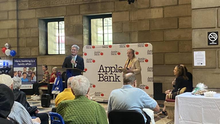 Apple Bank CEO Steven C. Bush said he was happy the bank was able to preserve a neighborhood institution with the new time-and-temperture display, while celebrating the banks 162nd anniversary.