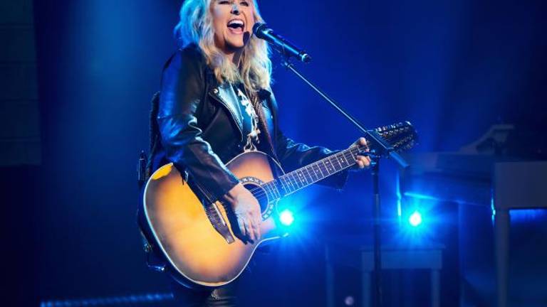 Melissa Etheridge uses her voice to belt out hits during her one woman play, “My Window” now in a limited run on Broadway’s Circle in the Square theater. Photo: Jenny Anderson