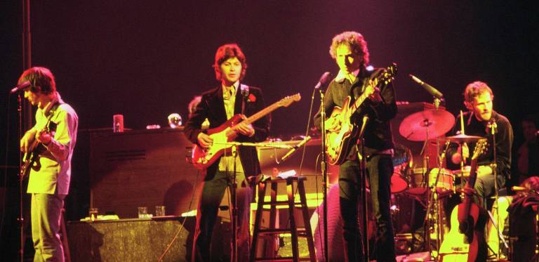 Bob Dylan (second from right) and The Band touring in Chicago, 1974. Photo: Jim Summaria, via Wikimedia Commons