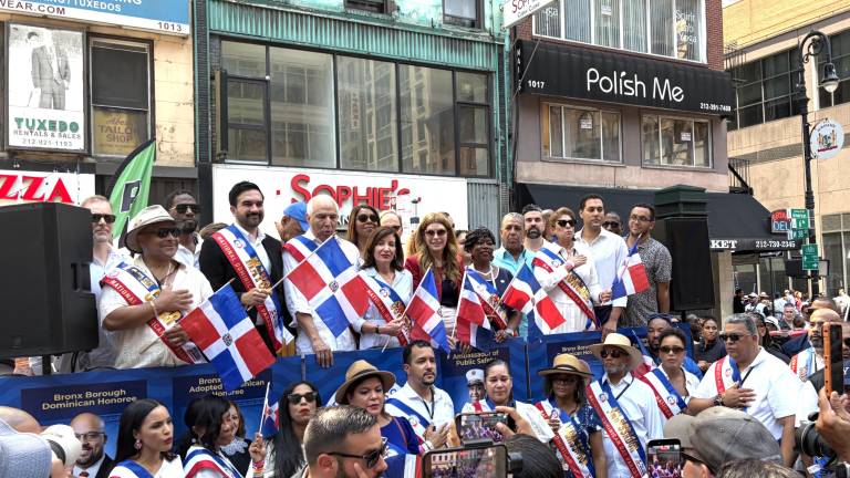 Domincan Day Parade dazzles mega multitudes in Midtown. Mayor Mamani and Adriano Espaillat, in green shirt right, are not talking.