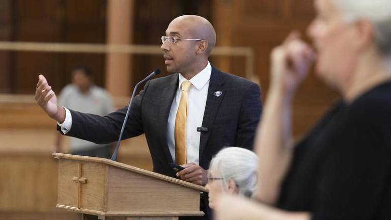 The death toll from a Legionnaires’ outbreak that struck the Upper East Side last month has risen to 11, NYC Health Commissioner Dr. Alistair Martin (above) says.